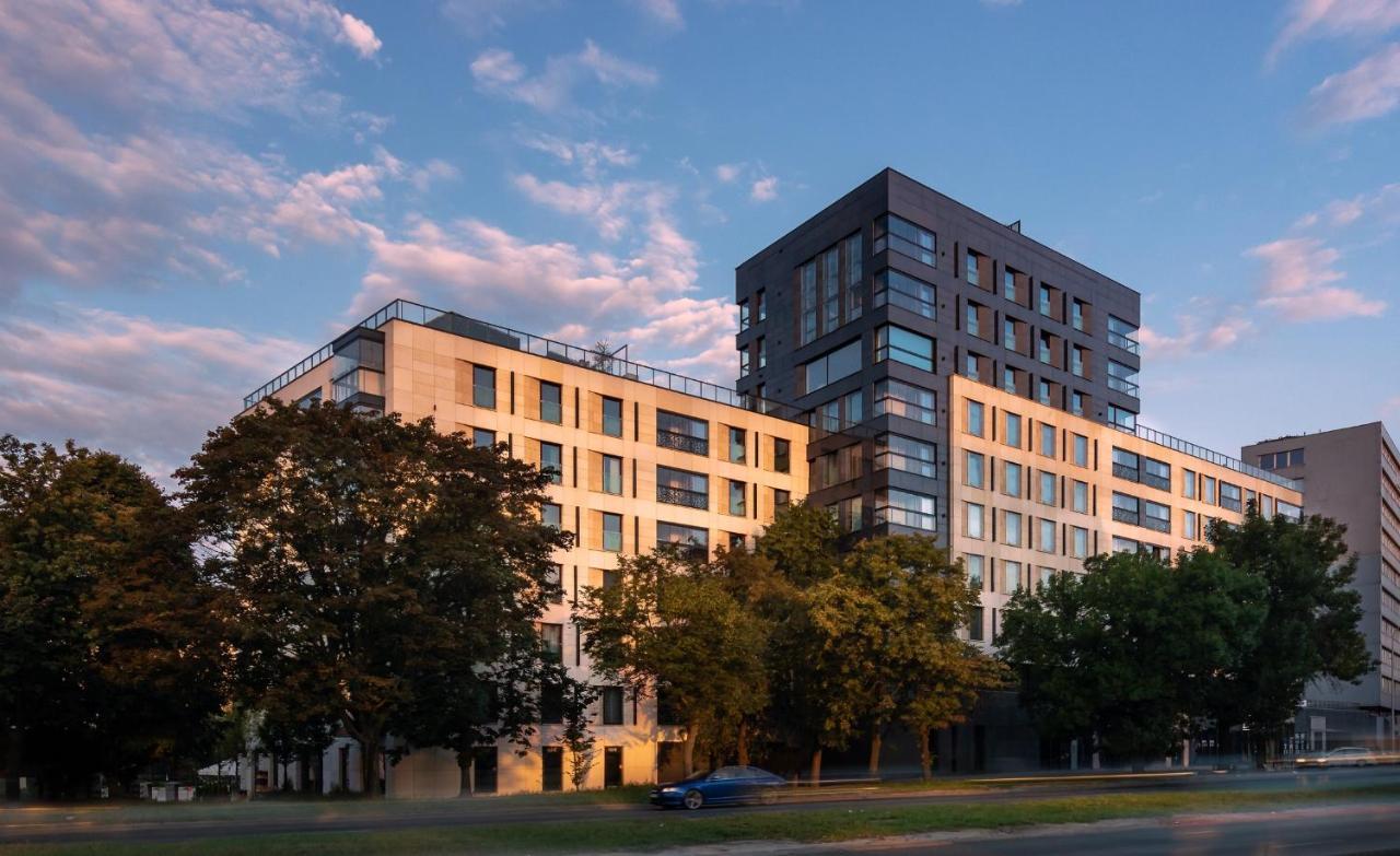 P&O Serviced Apartments Solec Варшава Екстериор снимка