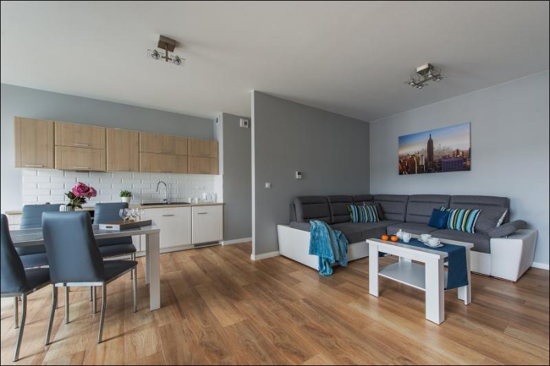 P&O Serviced Apartments Solec Варшава Екстериор снимка